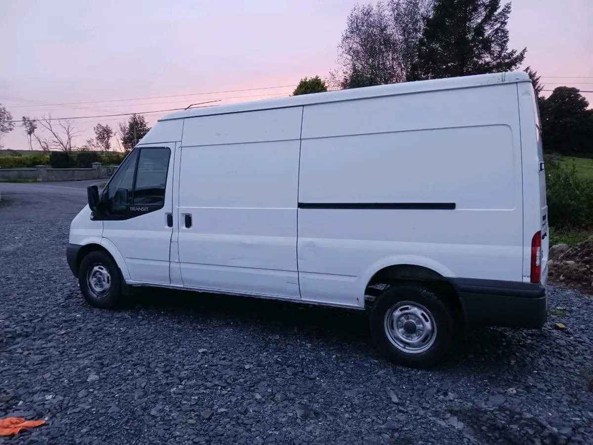 I buy all vans....let me know what you got - Image 3