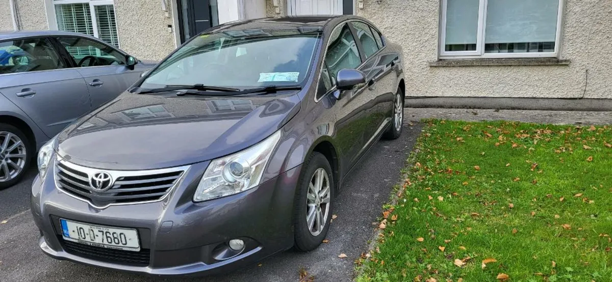 Toyota Avensis 2010, 2.0 diesel 197000 km - Image 1