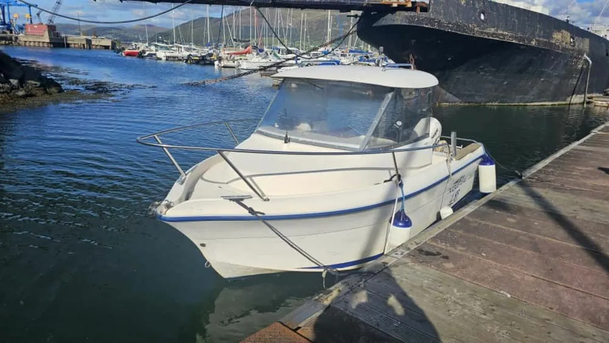 Ocqueteau 4.85 Motor Fishing Boat & Marina Berth - Image 2