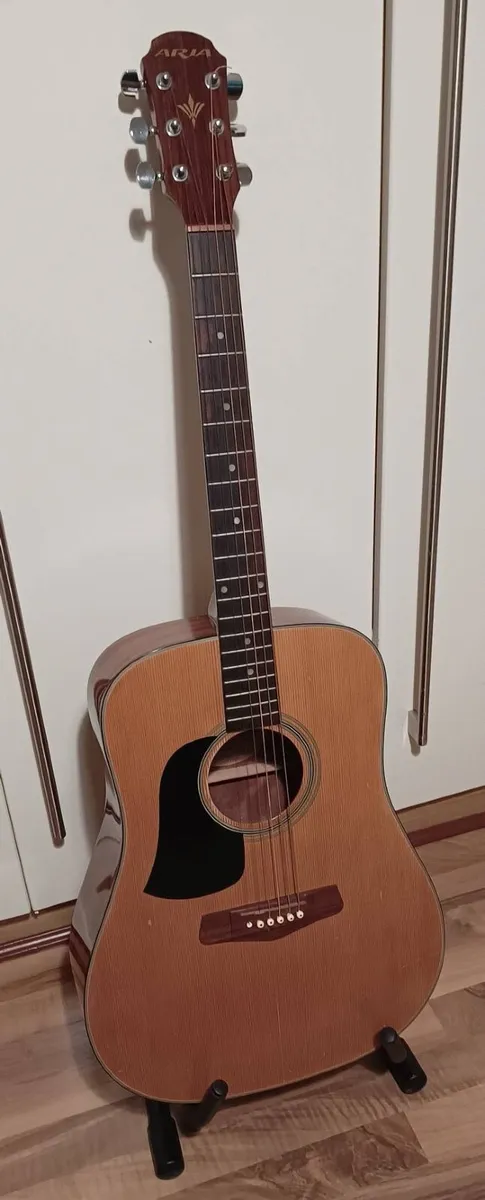 Aria Left Hand Acoustic Guitar - Image 1