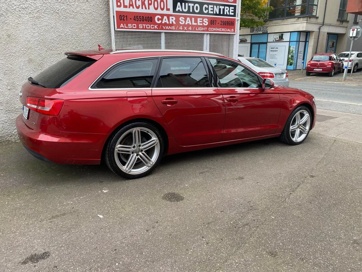 Audi A6 2012 - Image 2