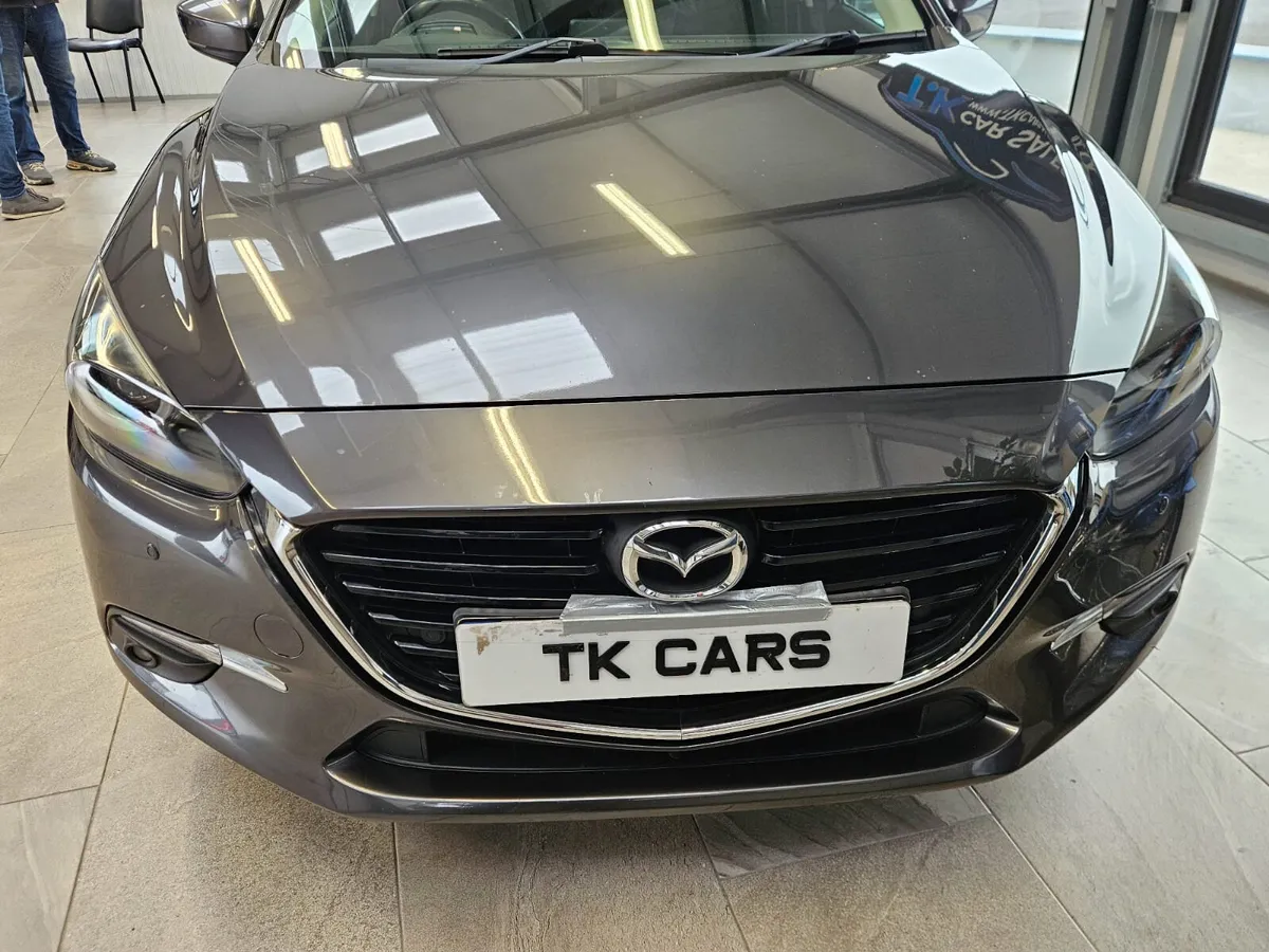 17 MAZDA 3 PLATINUM 1.5 DIESEL - Image 3