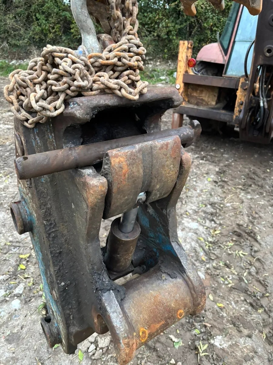 Dromone 65 mill hitch is - Image 4