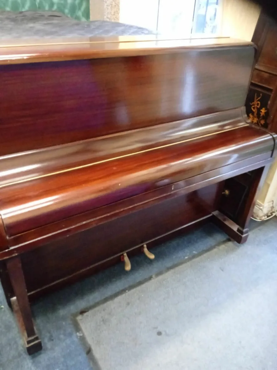 Schumann piano 5 Years Guarantee Free Del - Image 2