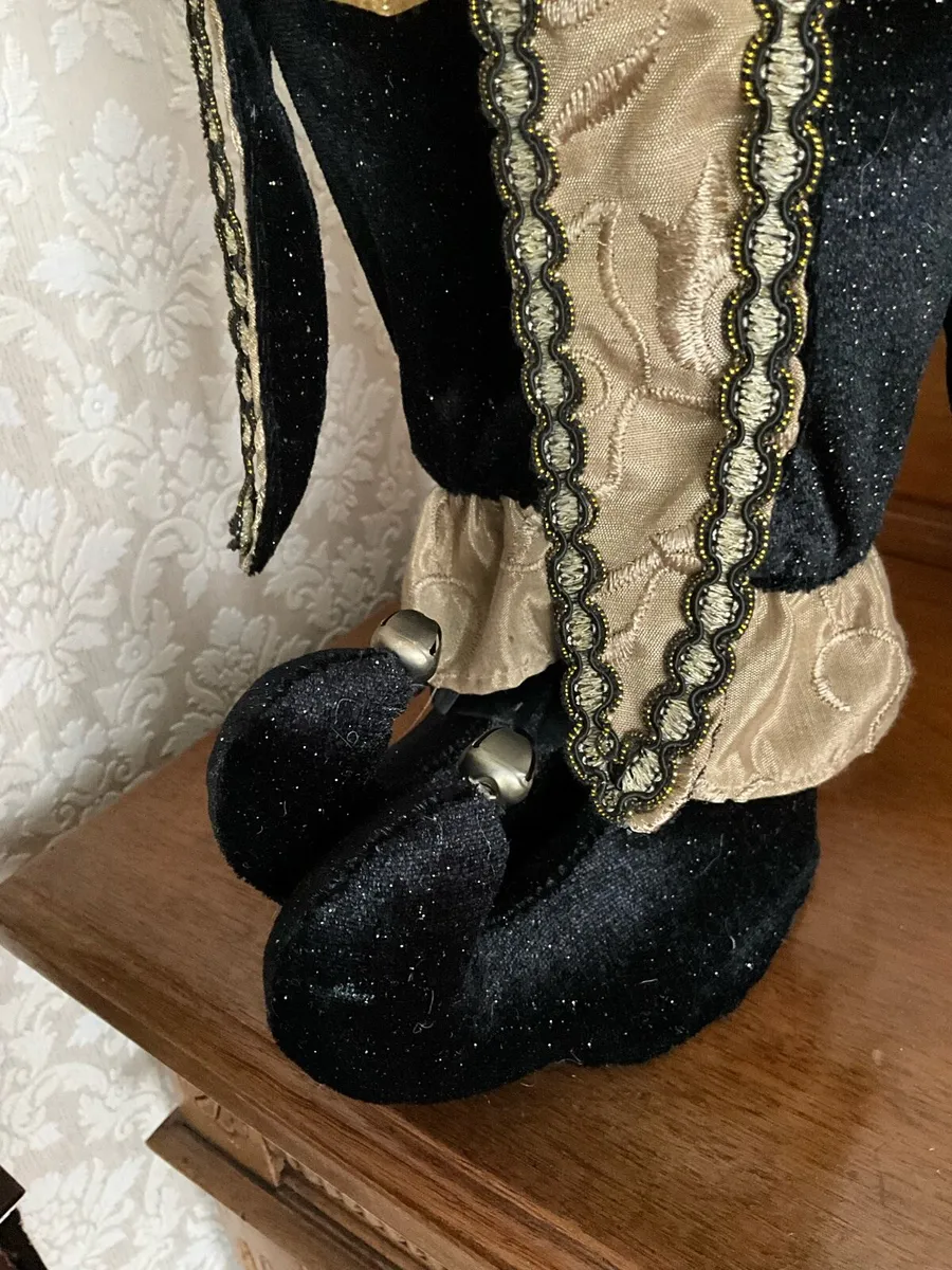 Vintage Musical Jester Doll with Movement - Image 4