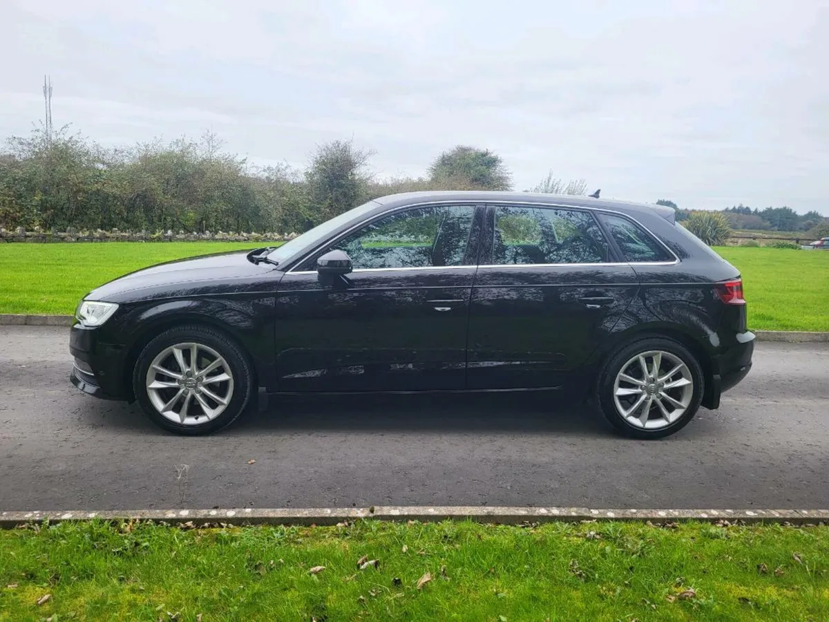 AUDI A3  TDI   SPORTBACK  5DR - Image 4