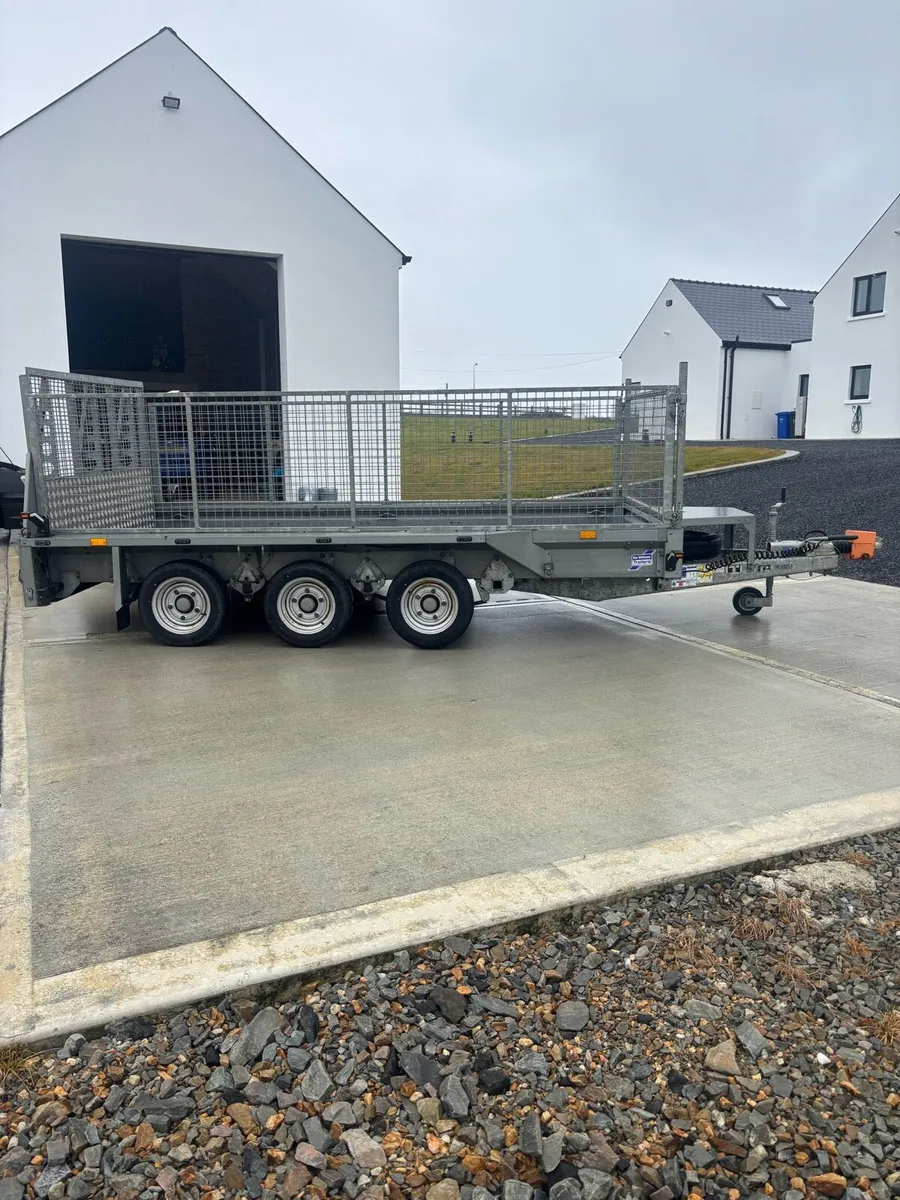 IFOR WILLIAMS GX126 - Image 3