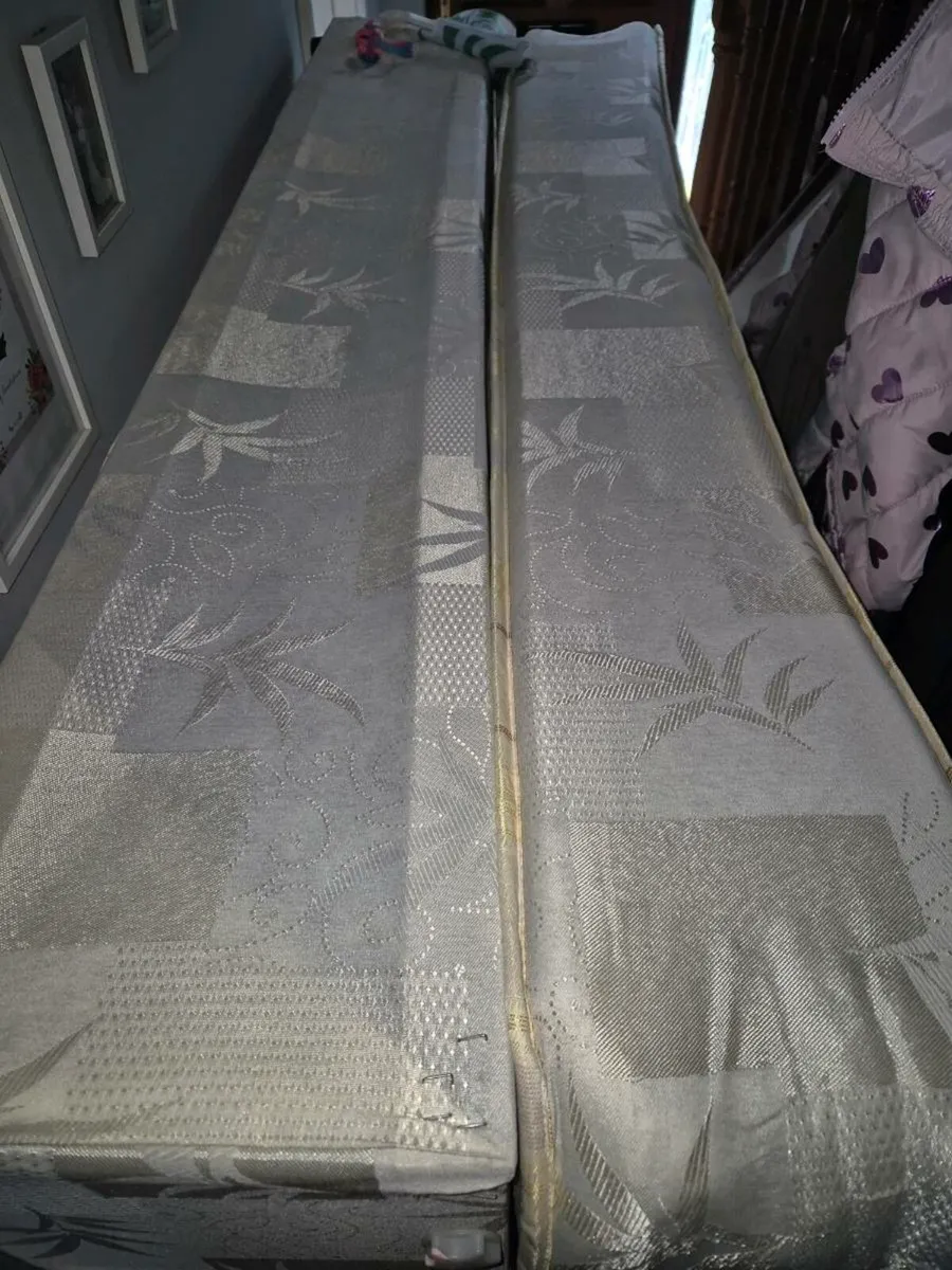 Double bed - Image 4