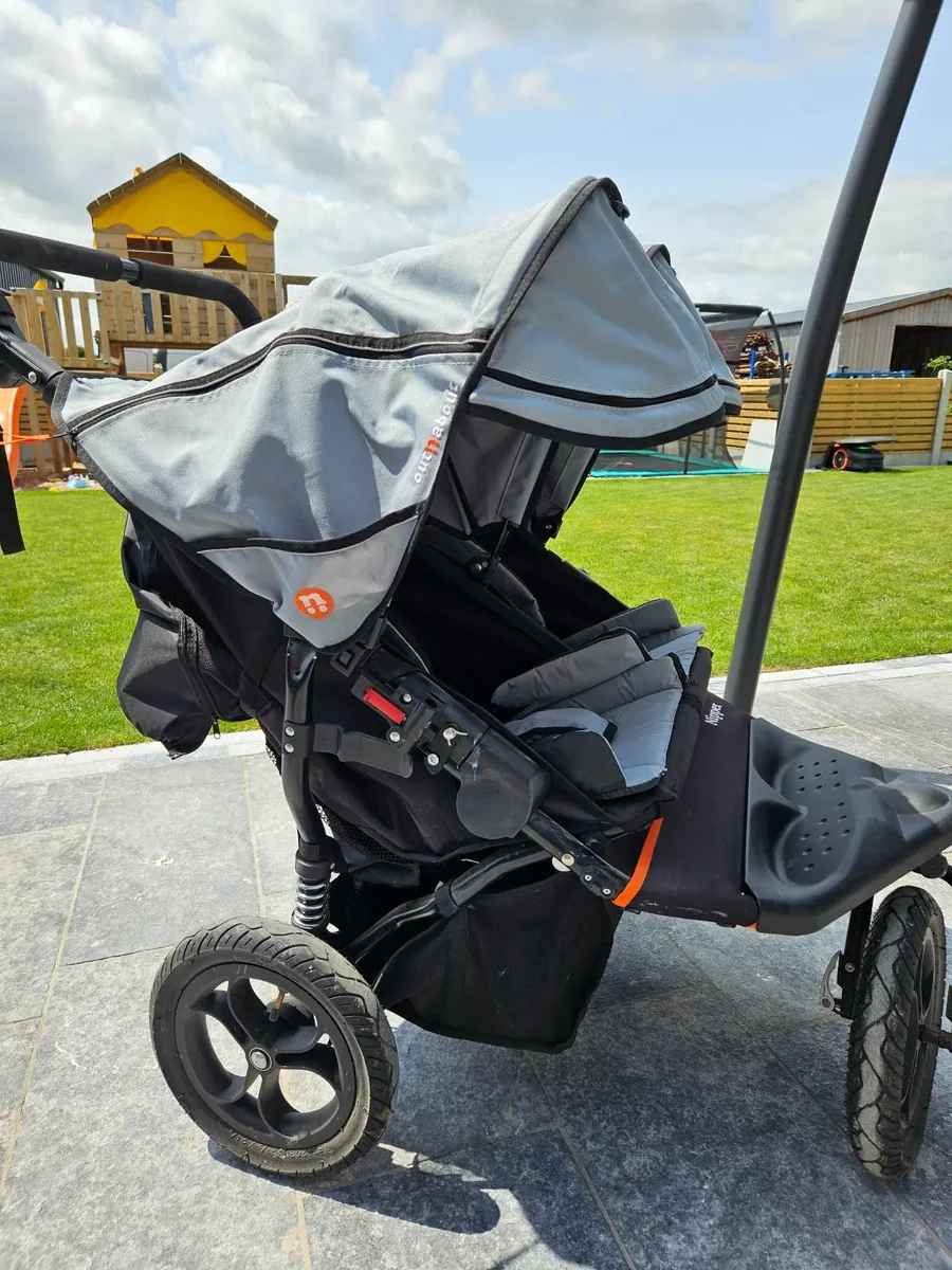 Out and About Nipper Double buggy - Image 1