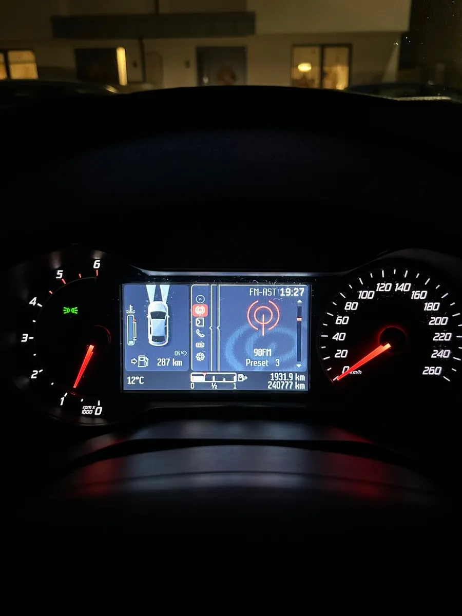 Ford Mondeo 2013 - NCT 05/2026 - Image 3