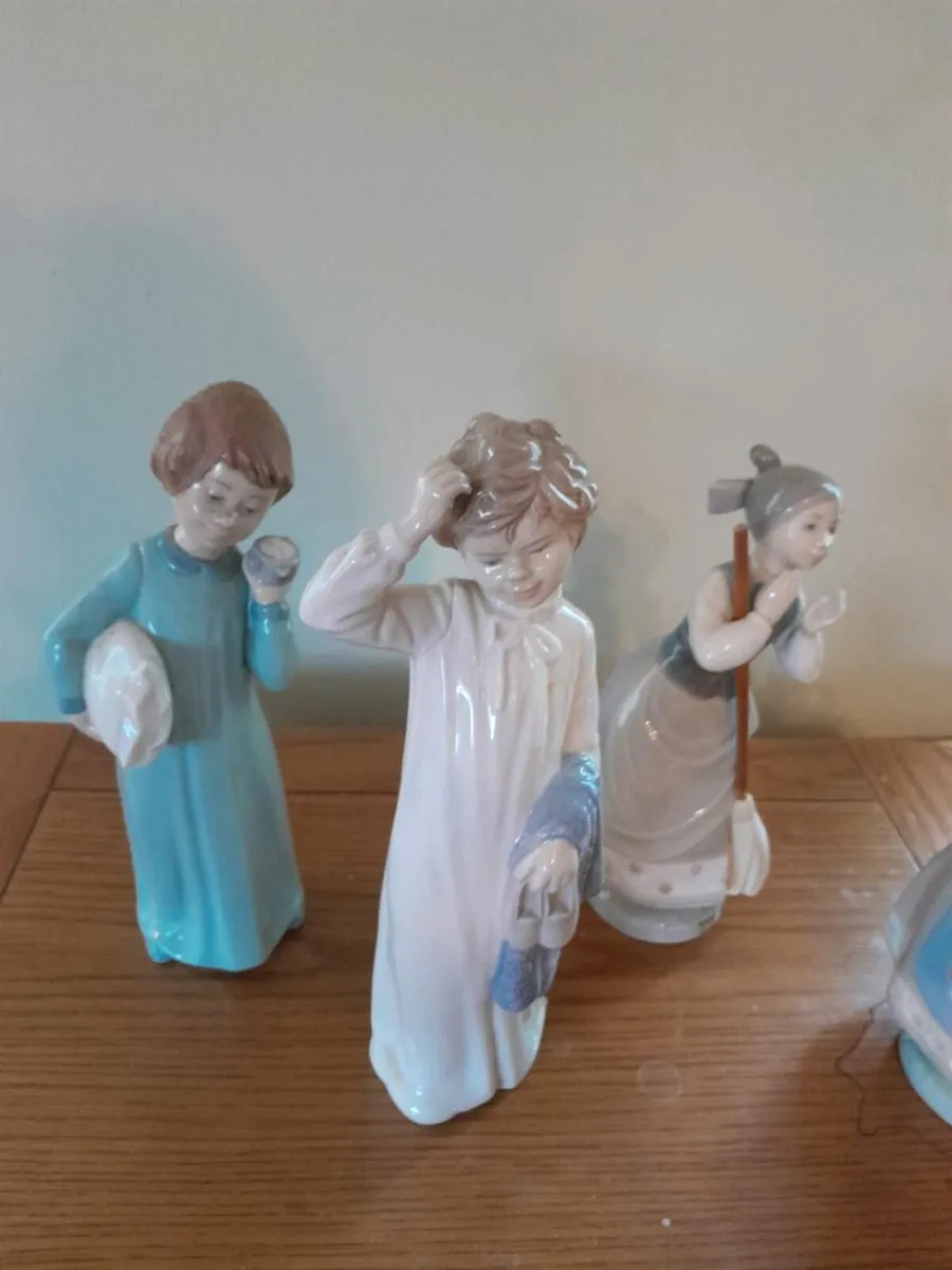 Lladro figurines - Image 2