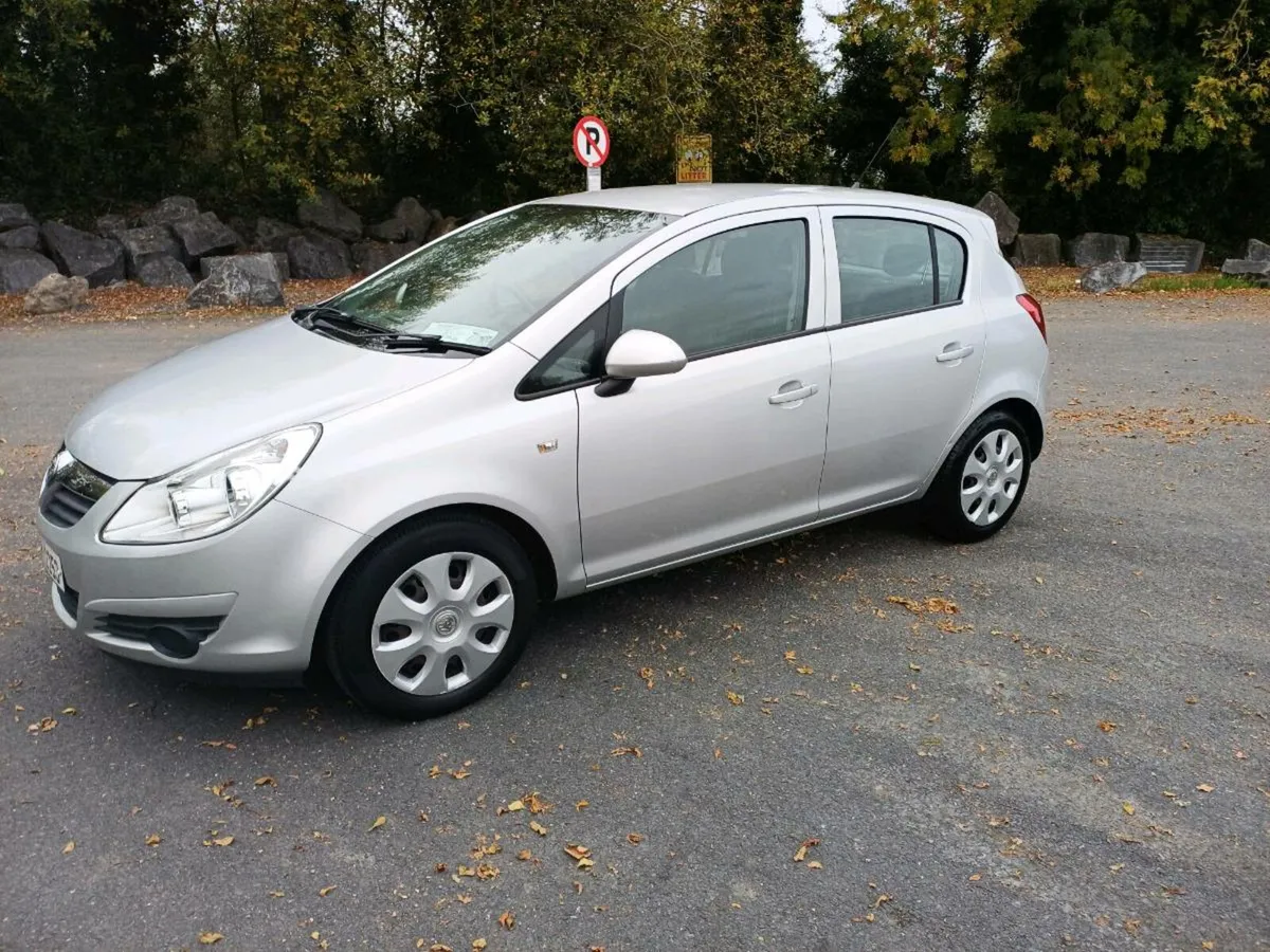 Vauxhall corsa 2010 1.2petrol new NCT 12/26 - Image 4