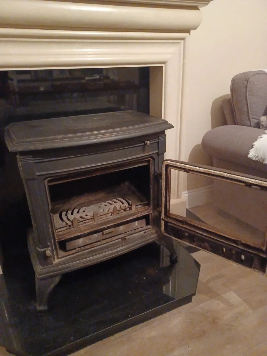 Stove - Image 2