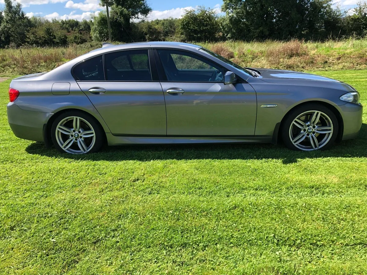 Car - Image 2
