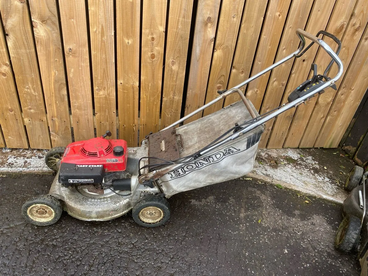 Lawnmower