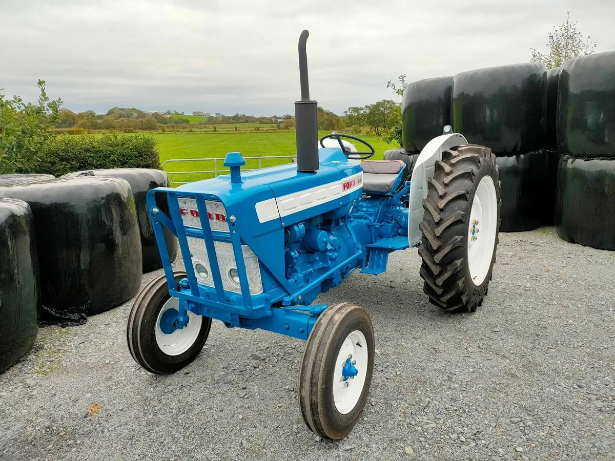 Ford 4000 Preforce - Image 1