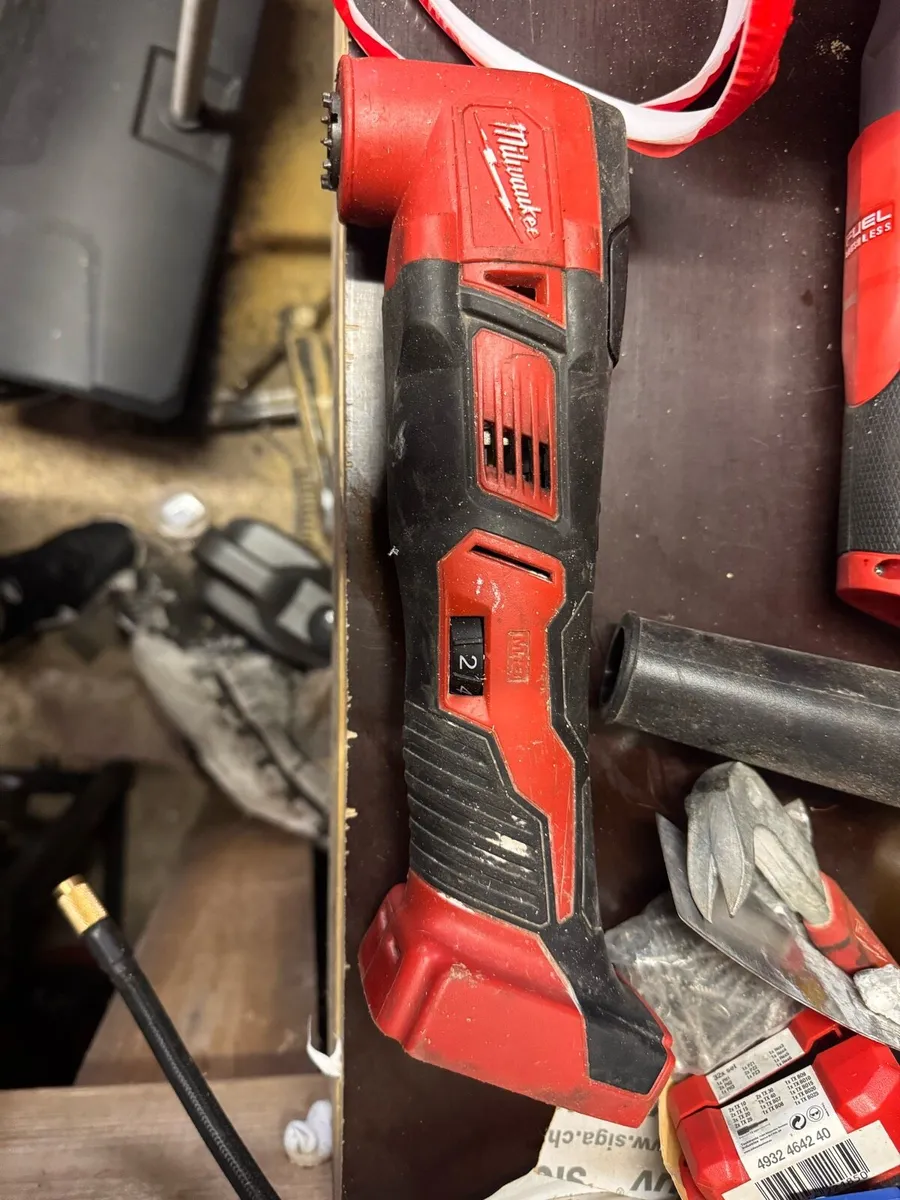 Milwaukee multi tool