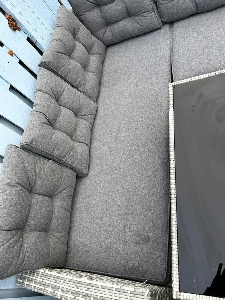 Outdoor L shaped table and couch set - Image 3