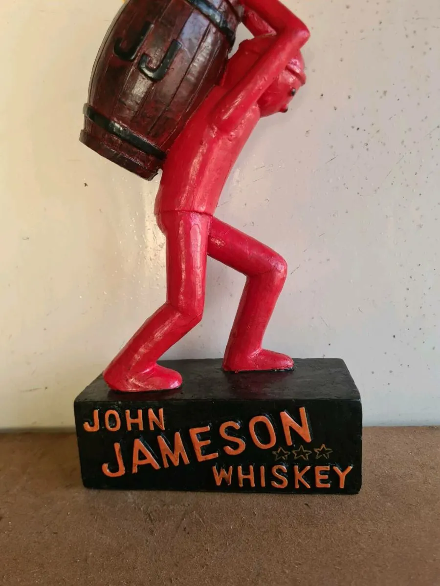 Jameson statue - Image 2