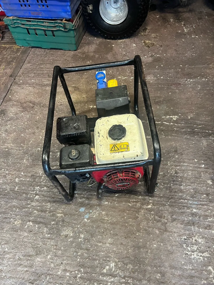 Honda generator - Image 1