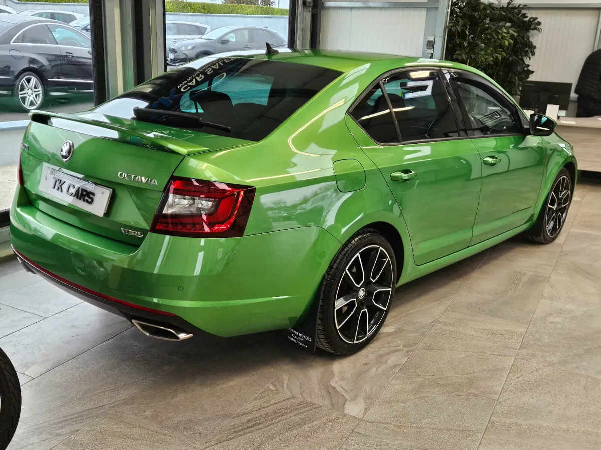 17 SKODA OCTAVIA VRS - Image 2