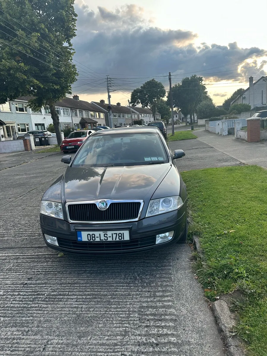 Car - Image 1