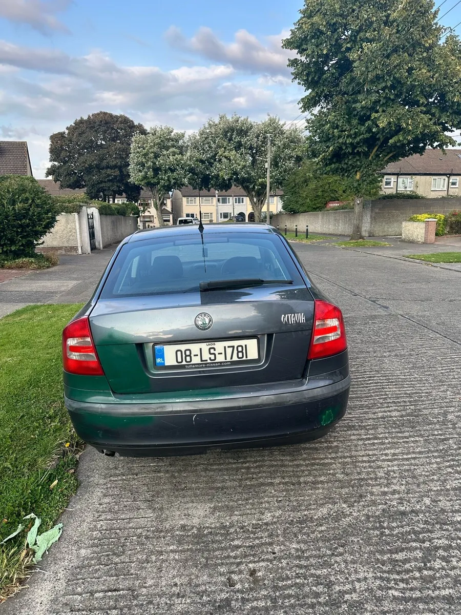 Car - Image 4