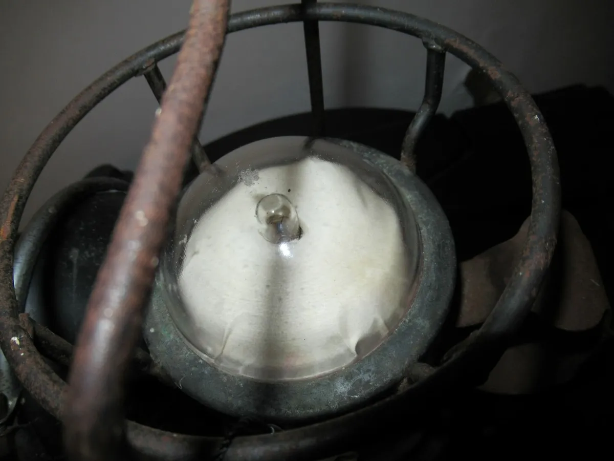 antique vintage lamp car rail train cottage bike - Image 4