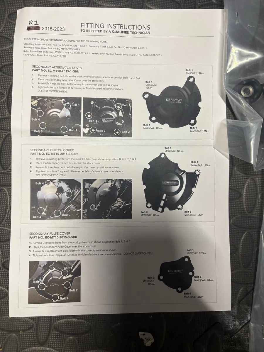 Yamaha R1 engine covers - Image 2