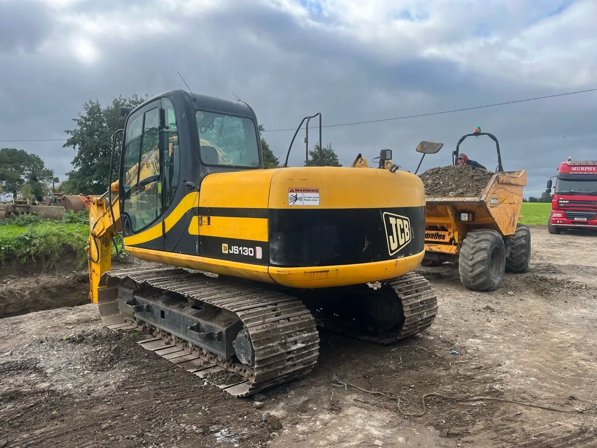 JCB - Image 4