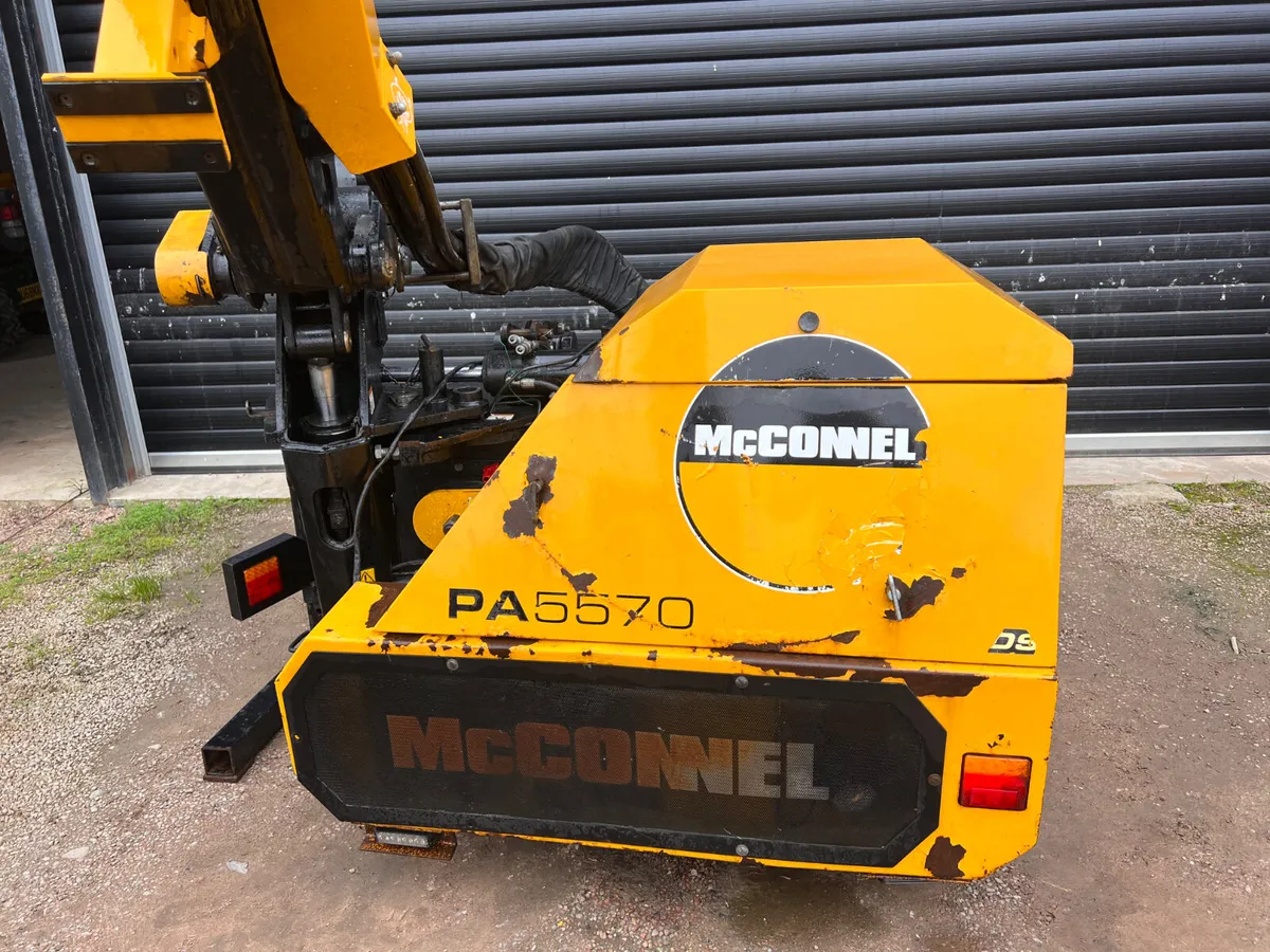 McConnel PA5570 Hedgecutter - Image 2