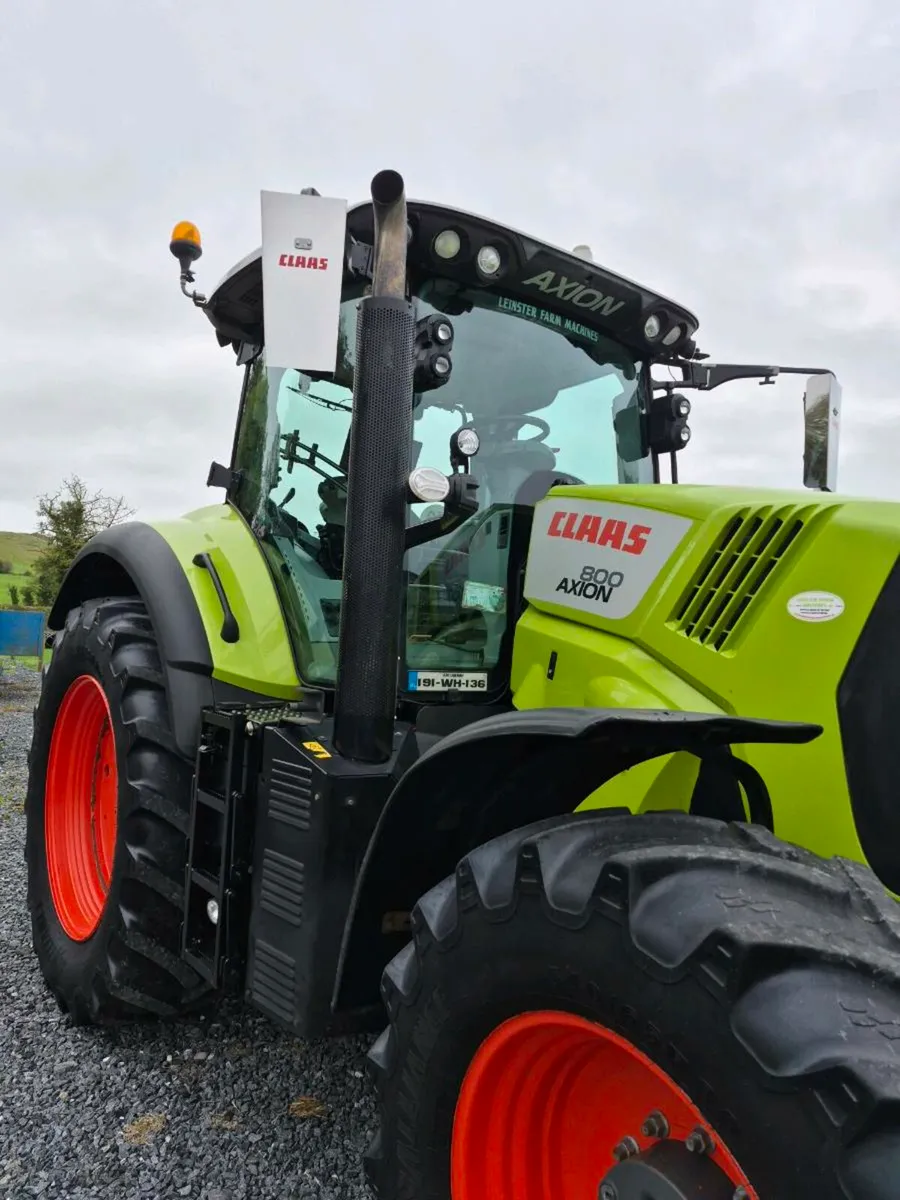 CLAAS Tractor - Image 2