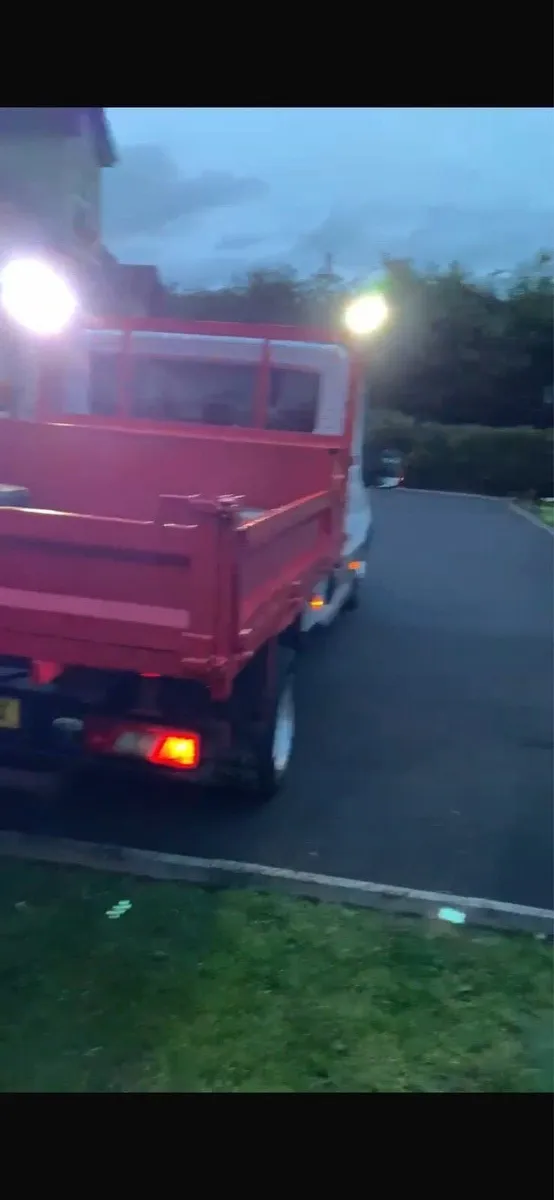 Ford Transit crew cab tipper - Image 2
