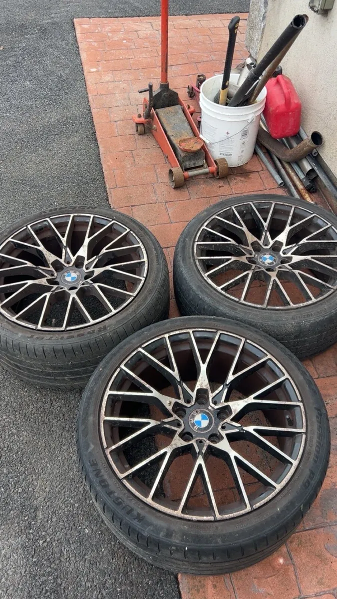Alloy wheels - Image 2
