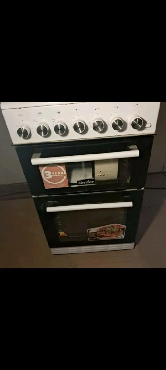 Oven - Image 1