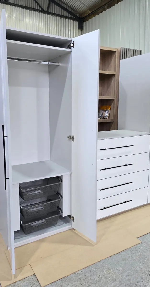 Wardrobe - Image 3