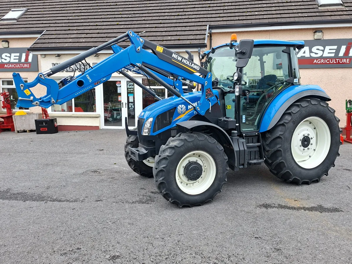 NEW HOLLAND T5 105 & LOADER - Image 2