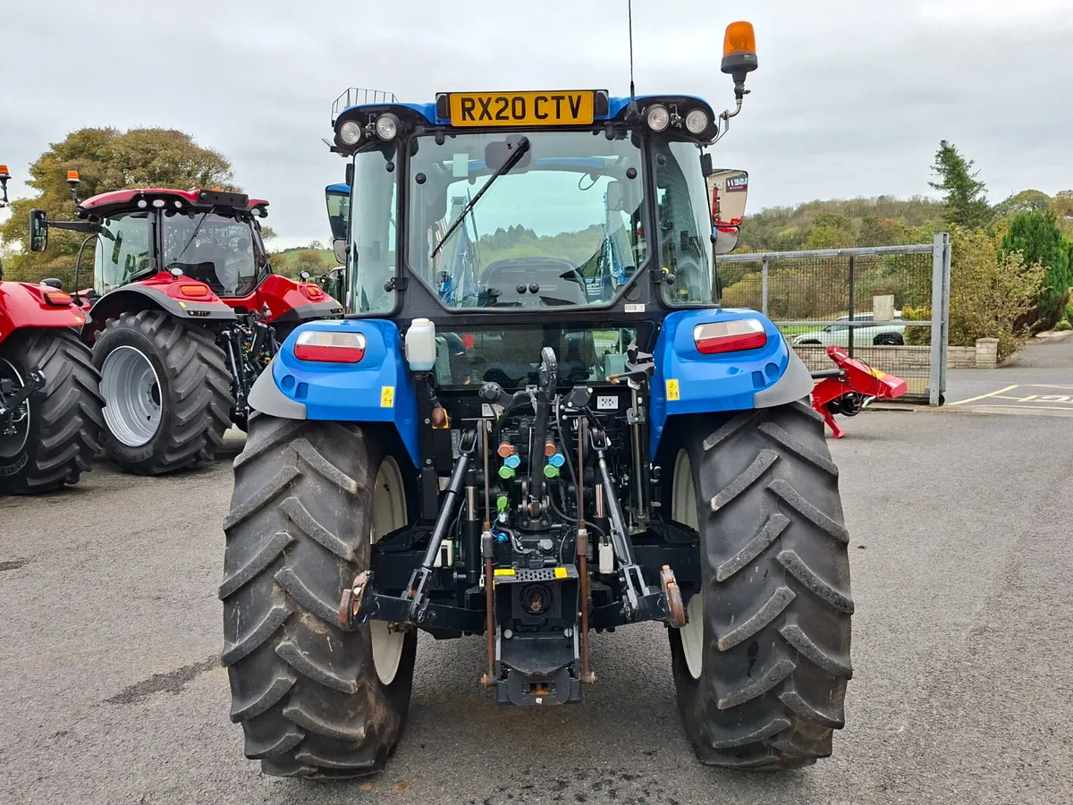 NEW HOLLAND T5 105 & LOADER - Image 4
