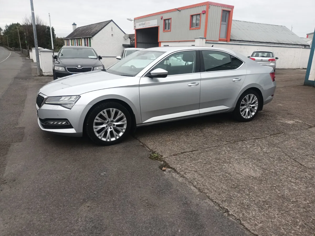 2022 Skoda Superb SUPERB STY 2.0TDI 150HP - Image 3