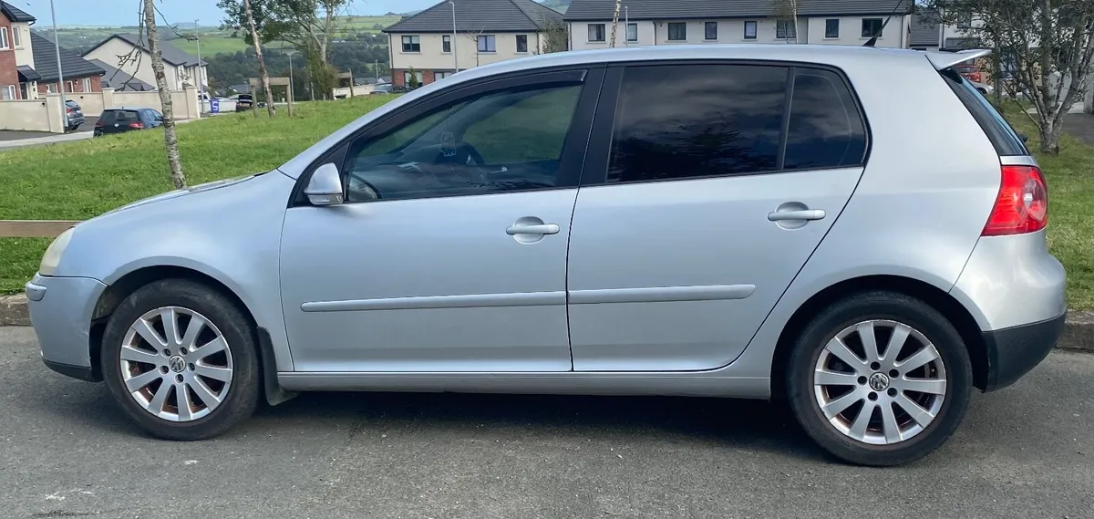 Volkswagen Golf 2007 - Image 1