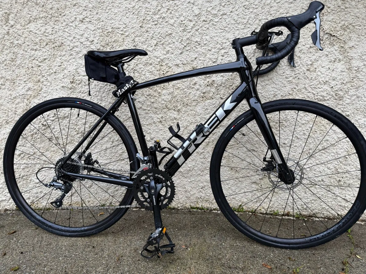TREK DOMANE Road Bike - Image 1