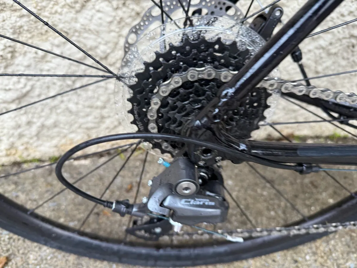 TREK DOMANE Road Bike - Image 3