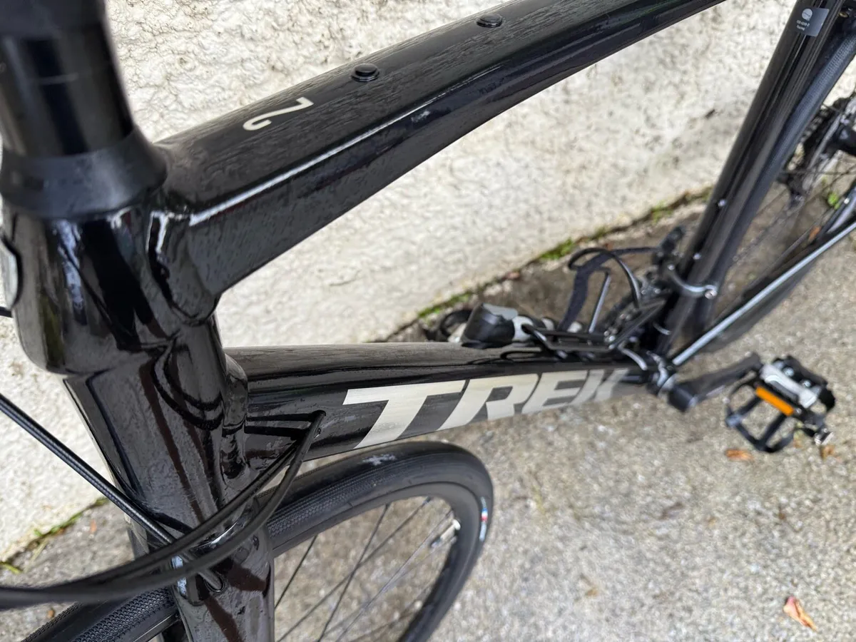 TREK DOMANE Road Bike - Image 4