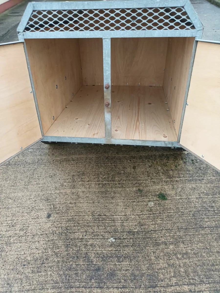 Dog trailer - Image 1