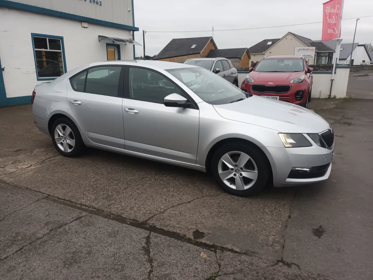2018 Skoda Octavia AMBITION 1.6TDI 115HP - Image 2