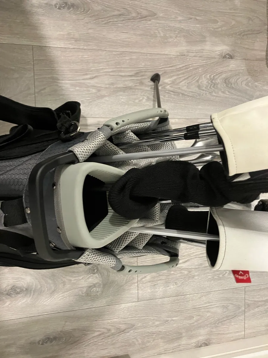 Golf Stand Carry Bag like new Perfect condition - Image 4