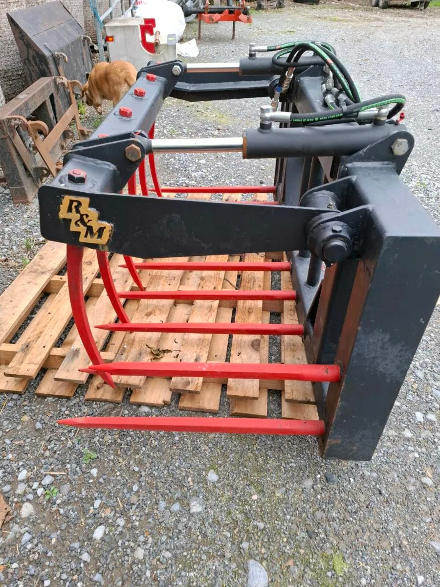 Tine grab - Image 1