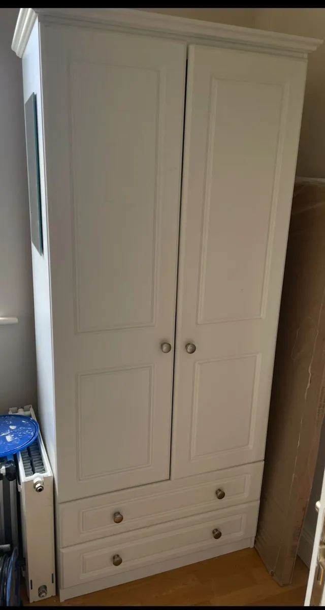 Wardrobe - Image 2