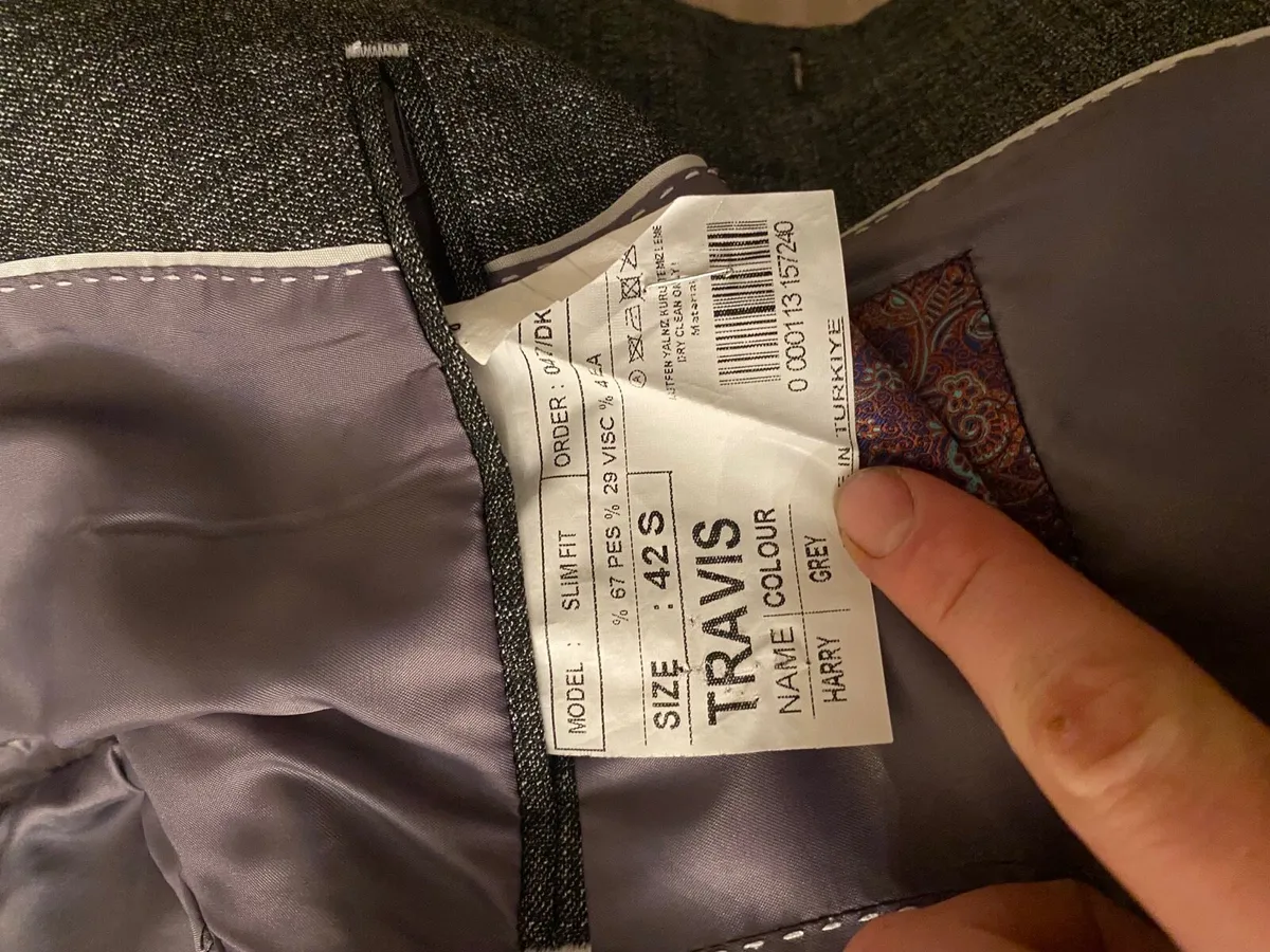 Suit - Image 4