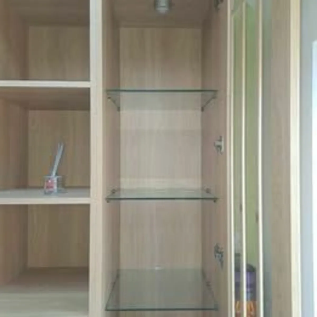Storage Unit - reduced - available immediately - Image 4